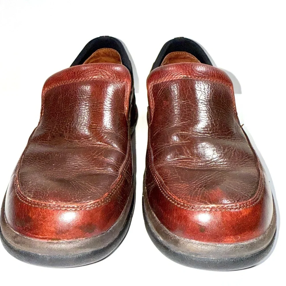 Clarks Men's Burgundy\Brown Leather Slip-On Loafers